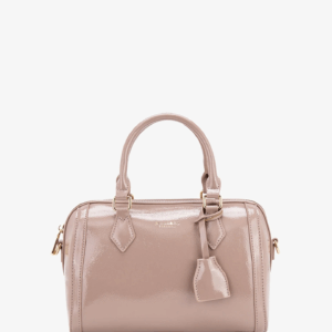 Sac à main structuré en similicuir grainé, au design moderne et épuré. Il dispose d’une fermeture éclair, d’un intérieur spacieux et d’une bandoulière amovible pour un porté polyvalent. Son aspect élégant en fait un accessoire idéal pour compléter toutes vos tenues.