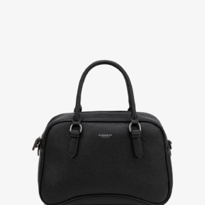 « Sac Diana & Co de taille moyenne en simili cuir texturé, doté d’anses robustes et d’une bandoulière amovible. » « Sac à main Diana & Co avec fermeture éclair métallique, poches frontales et finitions dorées. » « Sac Diana & Co rectangulaire, couleur beige, avec détails cousus et logo discret sur le devant. »